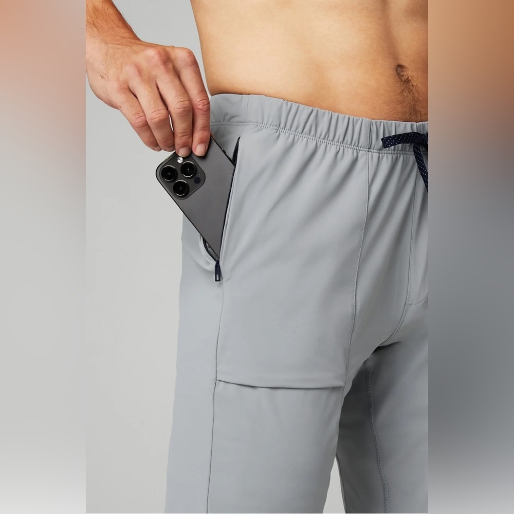 Mens Fabletics The One Jogger Training Athletic Pants - Shadow Grey Size Medium - Picture 2 of 8